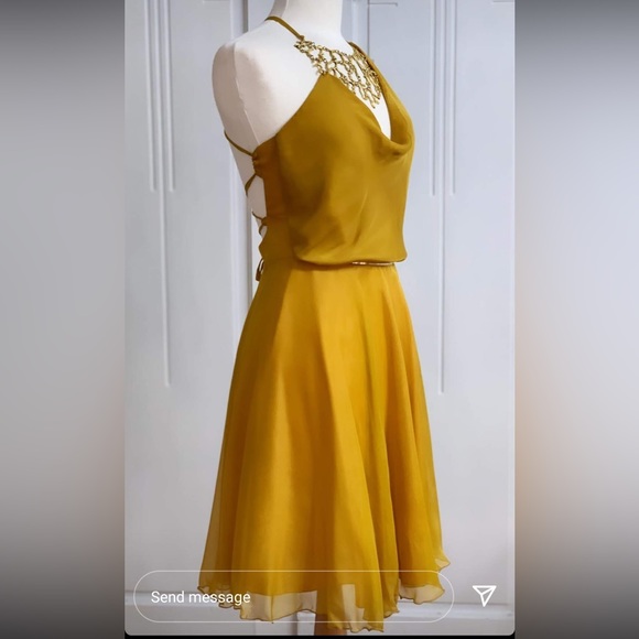 Unique silk dress - Picture 1 of 5